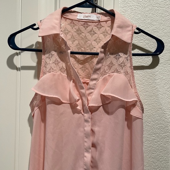 Candie’s sleeveless lace blouse, pink, Size XS - Picture 2 of 6